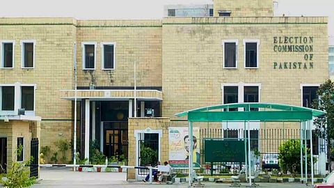 Explosion outside Pakistan Election Commission Office in Karachi; no casualties