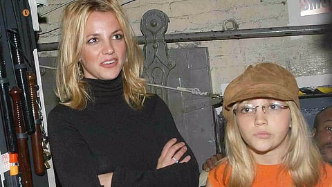 Britney Spears with sister Jamie Lynn (Photo/IANS)