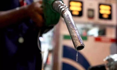 Man burns petrol in front of temple in Mylapore