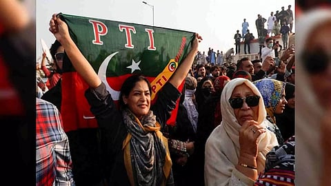 Delays in Pakistan poll results, Imran Khan's party alleges mass rigging