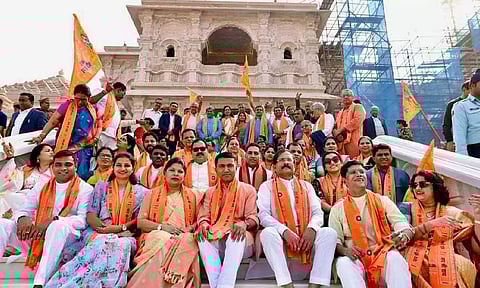 CM Sawant and his ministerial colleagues also posed for a group photograph. (X/ @DrPramodPSawant)