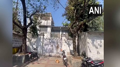 Visuals outside the residence of Samajwadi Party leader Vinay Shankar Tiwari in Lucknow (ANI)