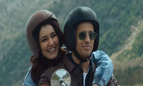 Sidharth Malhotra and Raashii Khanna (Instagram)