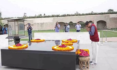 Delhi Chief Minister Arvind Kejriwal at Rajghat (ANI)