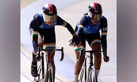 Harshita Jakhar and Dhandiya JP in action during Asian Track Cycling Championships (CFI)