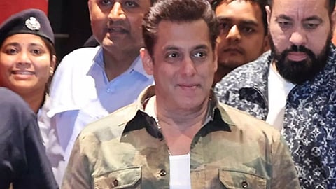 Salman Khan (X)