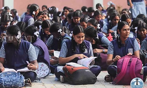 Students of Government Girls Higher Secondary School Ashok Nagar doing final revisions and preps before the exam (Photo credit: Hemanathan )