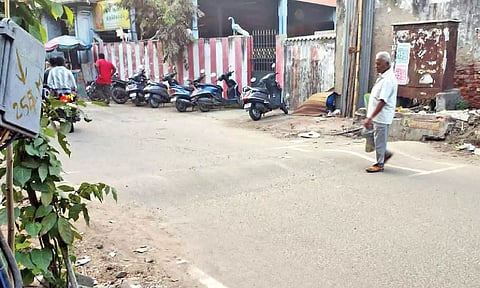 A speed breaker awaiting repainting in Perambur