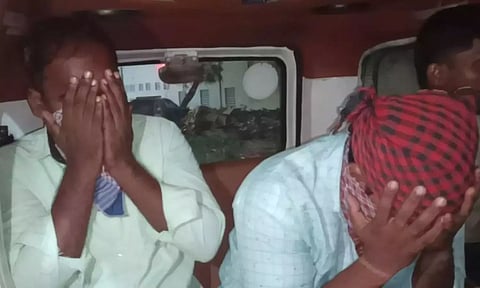 The two accused getting arrested.