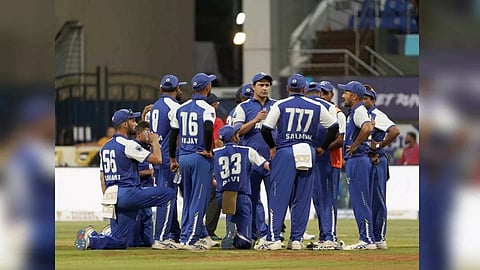 Majhi Mumbai celebrate their win over Chennai Singams in Indian Street Premier League (ISPL)