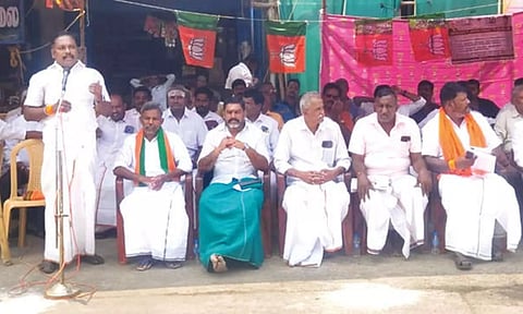 District BJP unit members staging hunger strike for reforming THICO society in Thanjavur on Monday