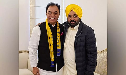 Raj Kumar Chabbewal with Bhagwant Mann (@AAPPunjab)