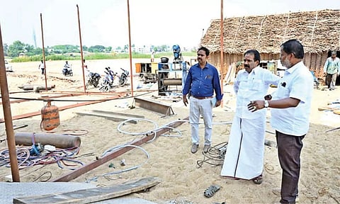 Tiruchy Mayor Mu Anbalagan inspecting works