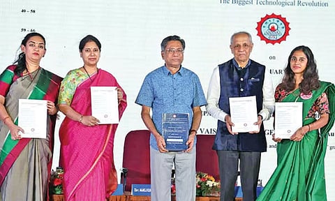 DT Campus: MOP Vaishnav College Day held