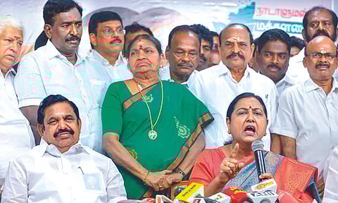 Palaniswami with Premalatha at AIADMK headquarters