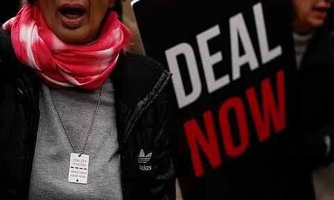 Protest demanding a hostage deal, in Tel Aviv