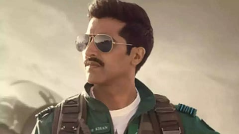 Actor Akshay Oberoi in Fighter movie