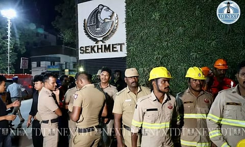NDRF,Fire services involved in the rescue mission after the roof collapsed in the Sekhmet Pub (Photo/Manivasagan N)