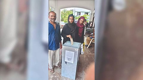 Zeenath dropping a petition at the Kovai Collectorate