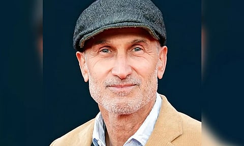 Craig Gillespie (X)