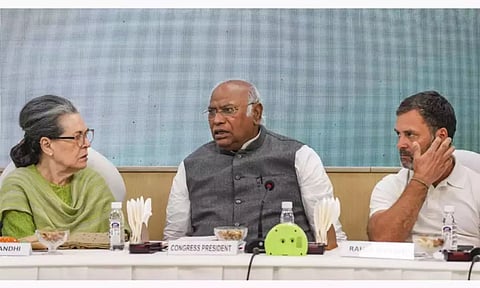 Mallikarjun Kharge, Sonia Gandhi, Rahul Gandhi (Dailythanthi)