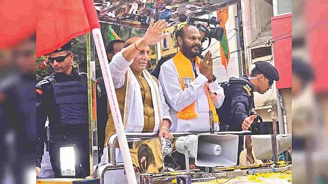Defence Minister Rajnath Singh campaigning for John Pandian in Rajapalayam on Monday