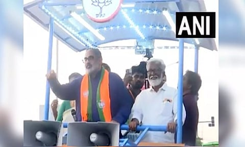 BJP's Rajeev Chandrasekhar holds roadshow (ANI)