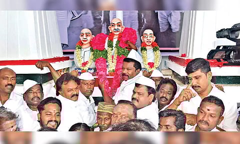 TNCC chief Selvaperunthagai with party workers pays tributes at Vedaranyam Salt Satyagraha Memorial in Tiruchy on Saturday