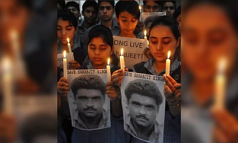 Amir Tanba - inmate who killed Sarabjit Singh in Lahore jail, shot dead