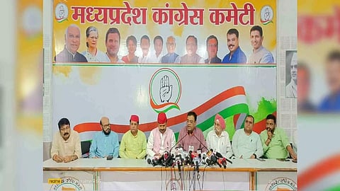 Congress leader Mukesh Nayak addressing press conference(Photo/ANI)