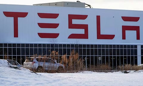 Tesla (Reuters)
