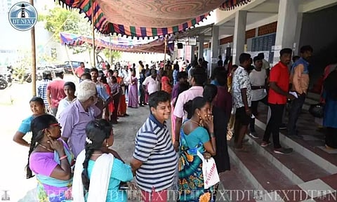 Voters waiting to cast their vote (Photo: Justin George)