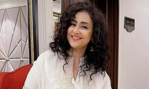 Manisha Koirala oozes elegance in off-white kurta, matching palazzo for 'Heeramandi' promos