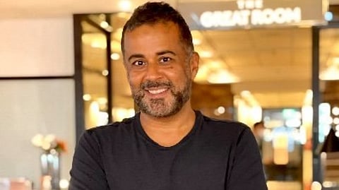 Chetan Bhagat (Photo:X/@chetan_bhagat)
Read more at: https://www.deccanherald.com/features/books/chetan-bhagat-hints-at-title-of-next-book-2987774)