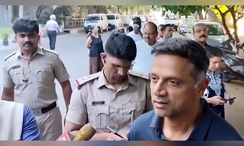 Former cricketer Rahul Dravid speaking to media, after casting his vote (PTI)