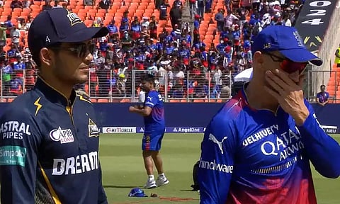 Shubman Gill and Faf du Plessis during the toss (Screengrab)