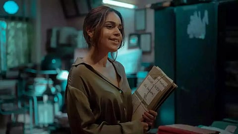 Actress Naila Grrewal