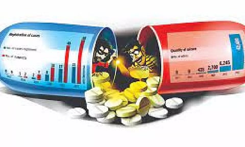 &nbsp;Police seized 11.88 lakh painkiller capsules from a private goods near the Periapattinam seashore