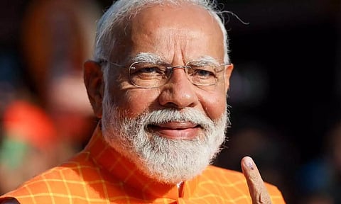 PM Modi casts his vote in Gandhinagar Lok Sabha constituency
