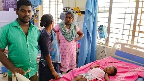 The child who suffered injuries is admitted in Rasipuram Government Hospital