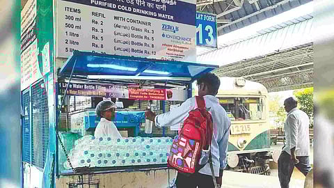 A passenger at a water filling shop run by the Railways department (Photo: Deepak ST)