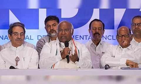 &nbsp;Mallikarjun Kharge with Sharad Pawar and Uddhav Thackeray during an INDIA alliance press conference, in Mumbai (PTI)