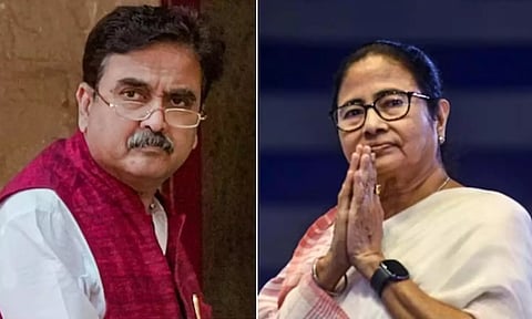 &nbsp;Abhijit Gangopadhyay and Mamata Banerjee (PTI)