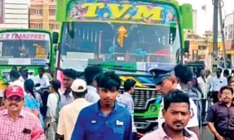 Private bus involved in the tussle