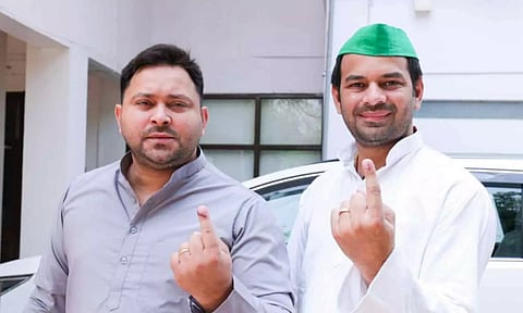 RJD leader Tejashwi Yadav and his brother Tej Pratap Yadav (PTI)