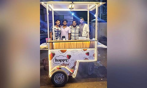 A Happy dip's push cart (Photo: Hemanathan.M)