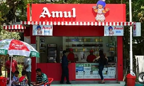 Amul Parlour