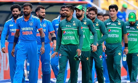 Indian team and Pakistani team