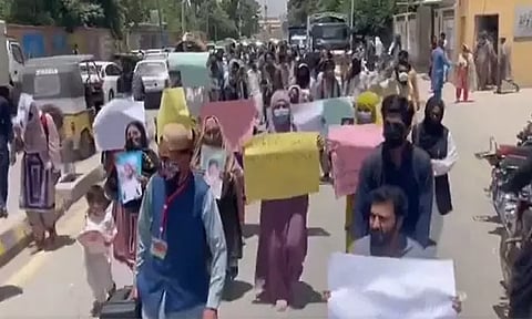 Baloch families raise voices against abductions (Photo/X@BalochYakjehtiC)