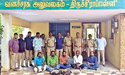 Tiruchy forest officials arrested five persons&nbsp;